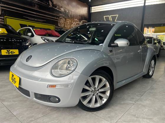 VOLKSWAGEN NEW BEETLE 2.0 MI 8V GASOLINA 2P AUTOMÁTICO VOLKSWAGEN NEW BEETLE 2.0 MI 8V GASOLINA 2P AUTOMÁTICO